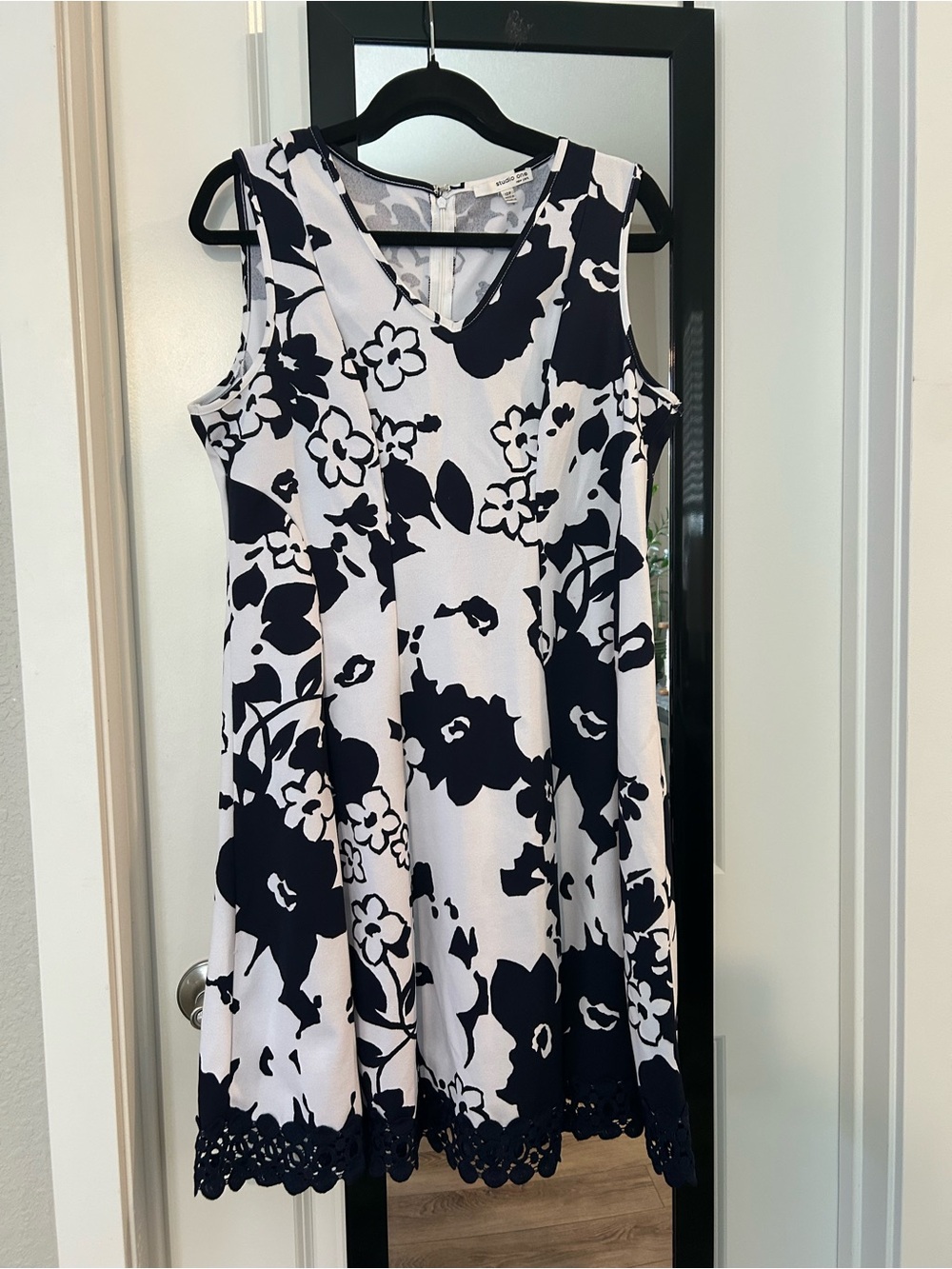 Studio One Navy and White Floral Midi Dress